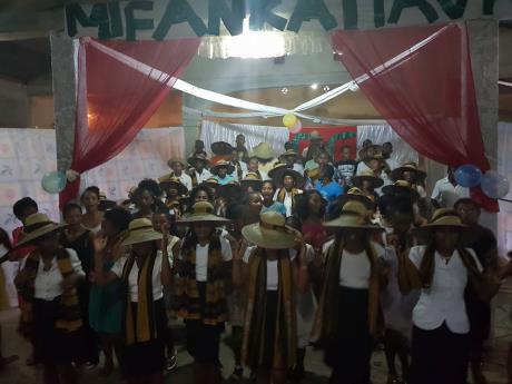 Sambava FLM Chorale regroupant plusieurs paroisses