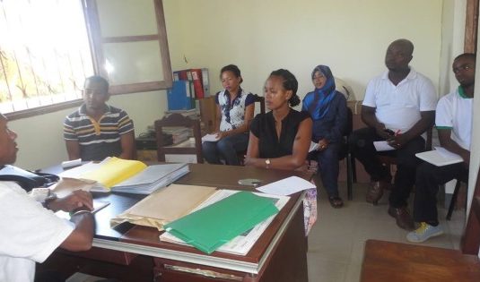 Lycée technique Sambava Réunion travail et visite atelier